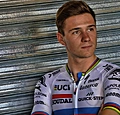 Opvallend: Remco Evenepoel kiest bijzondere training voor UAE Tour 🎥