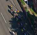 Wout van Aert ontsnapt aan catastrofe in Tour of Britain 🎥