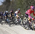 🎥 Op hol geslagen paard komt Vollering vergezellen in finale Strade Bianche