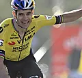 Wout van Aert wint thriller in Benidorm, Mathieu van der Poel valt