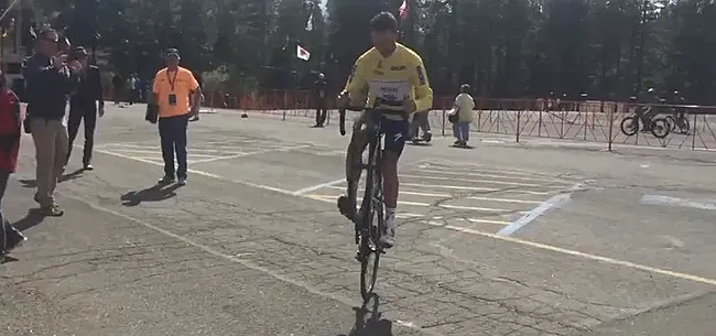 Hij kan het nog steeds! Stuntman Alaphilippe etaleert skills in Amerika