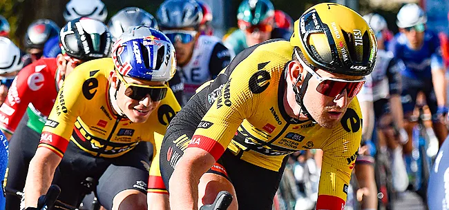 Benoot knipoogt naar Wout van Aert: 