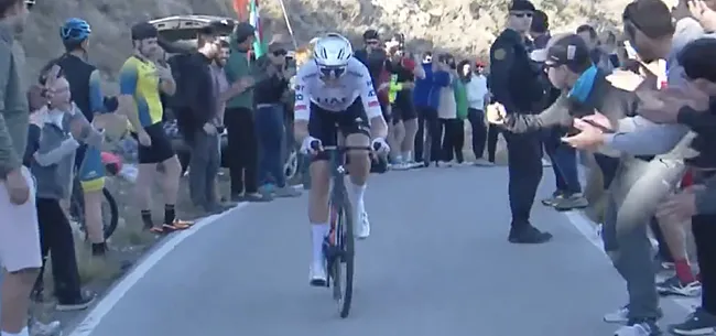 McNulty wint ingekorte vierde rit Ronde van Valencia, fan overlijdt aan finish