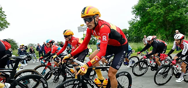 Cort slaagt dubbelslag in Dauphiné en wint in volle mist