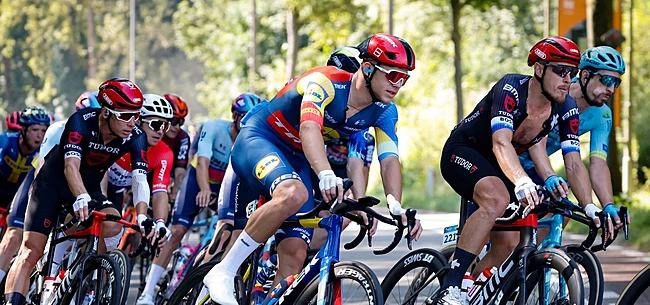 Milan klopt Philipsen in opener Renewi Tour, drama op de streep voor Merlier