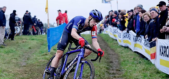 Van der Haar knalt alles en iedereen omver in denderende Koppenbergcross