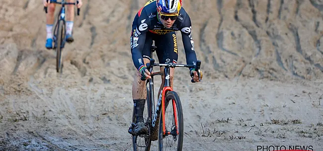 Oppermachtige Wout van Aert vernedert tegenstand met knap nummertje in Zonhoven