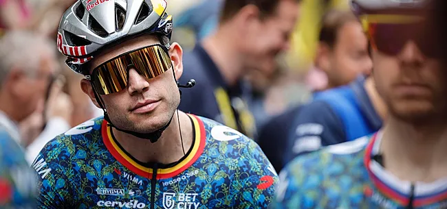 Hoeveel crossen rijden Van Aert en Van der Poel? De Clercq wikt en weegt