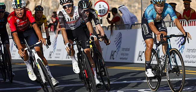 Evenepoel krijgt stevige tik op Jebel Hafeet, maar pakt wel eindzege in UAE Tour