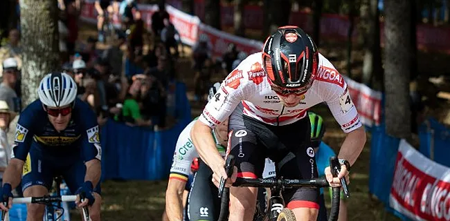 Van Aert en Van der Poel zorgen voor leegloop op Wereldbeker-cross