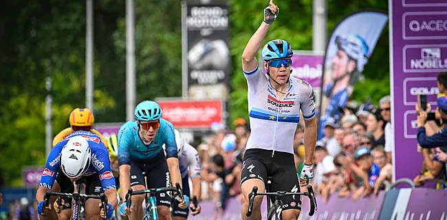 Jakobsen klopt Philipsen in slotrit Ronde van België, Van der Poel eindwinnaar