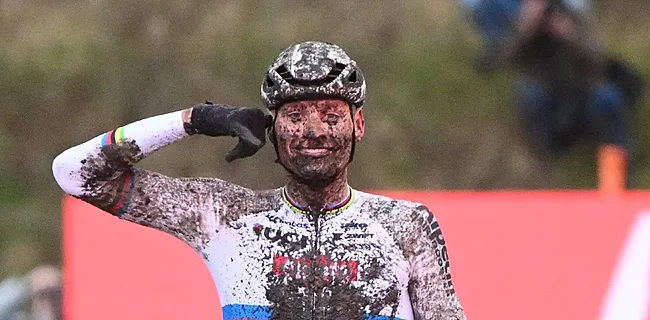 Van der Poel kon op z'n gemak telefoneren: ''Pijn viel mee''