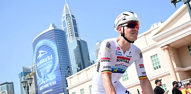 Tim Merlier ontsnapt aan chaos en wint nieuwe sprint in UAE Tour! 