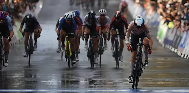 Ongelooflijk! Van Vleuten wereldkampioen bij vrouwen na spectaculaire finale