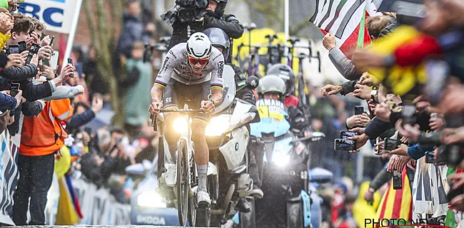 Van der Poel is recordhouder na waanzinnige solo in de Ronde van Vlaanderen!