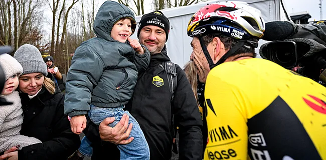 Zoontje Georges zorgt voor ontroerend beeld na zege Van Aert